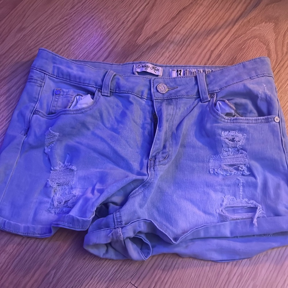 Shorts Size 13
Barely worn